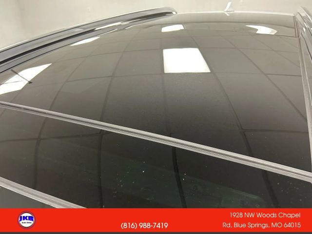 used 2020 Hyundai Santa Fe car, priced at $15,995