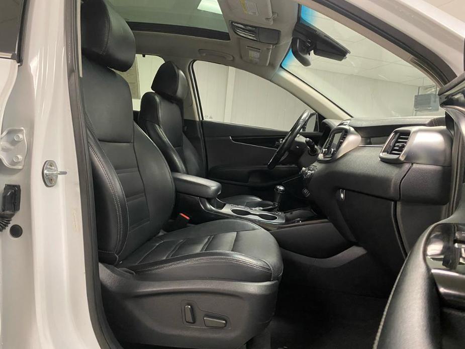 used 2018 Kia Sorento car, priced at $16,995