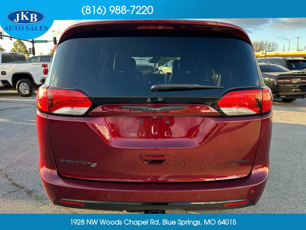 used 2019 Chrysler Pacifica car, priced at $19,995