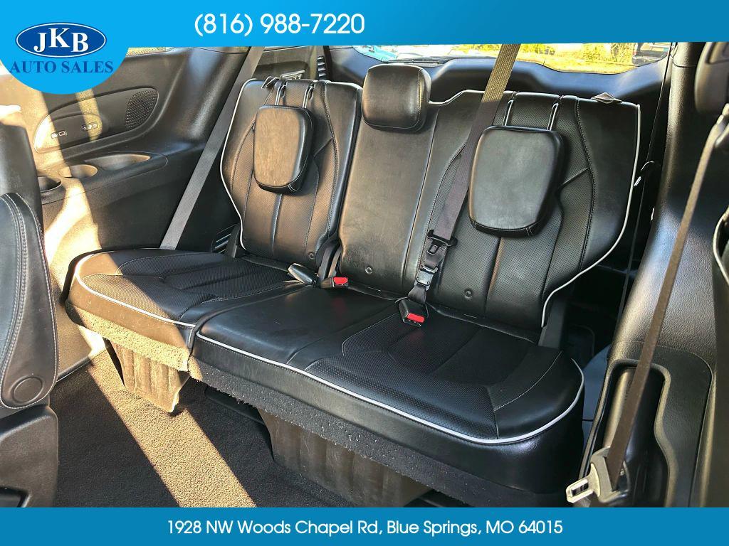 used 2019 Chrysler Pacifica car, priced at $19,995