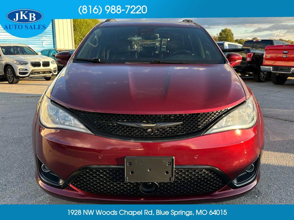 used 2019 Chrysler Pacifica car, priced at $19,995