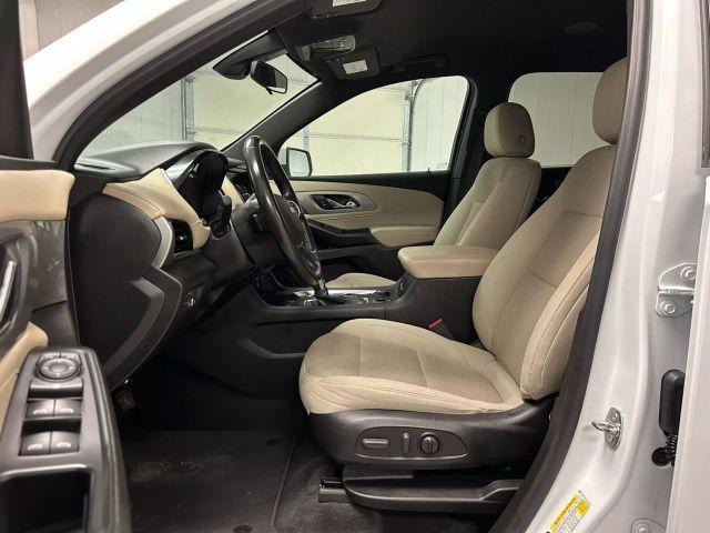 used 2022 Chevrolet Traverse car, priced at $18,650