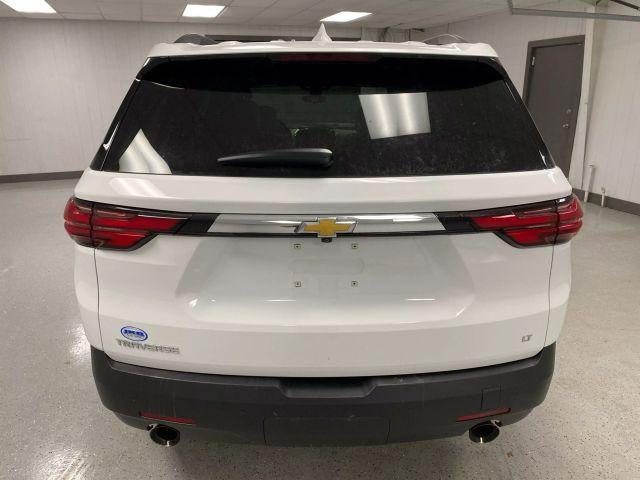 used 2022 Chevrolet Traverse car, priced at $18,995
