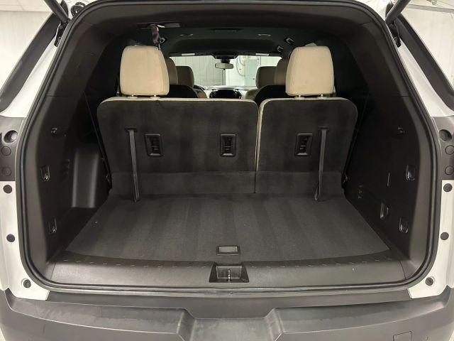 used 2022 Chevrolet Traverse car, priced at $18,650