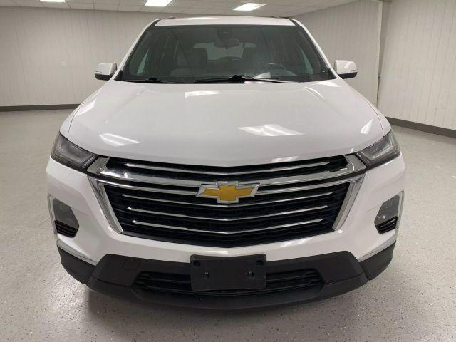 used 2022 Chevrolet Traverse car, priced at $18,995