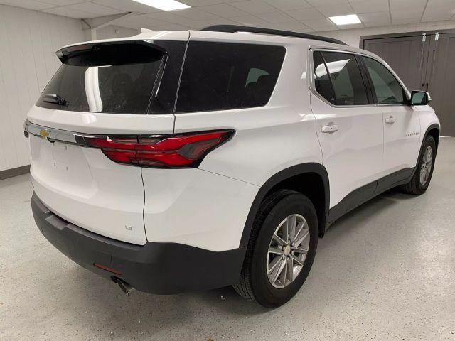 used 2022 Chevrolet Traverse car, priced at $18,995