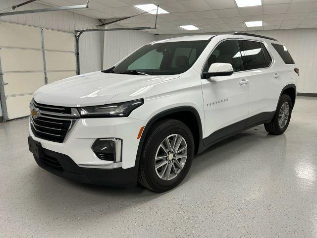 used 2022 Chevrolet Traverse car, priced at $16,995