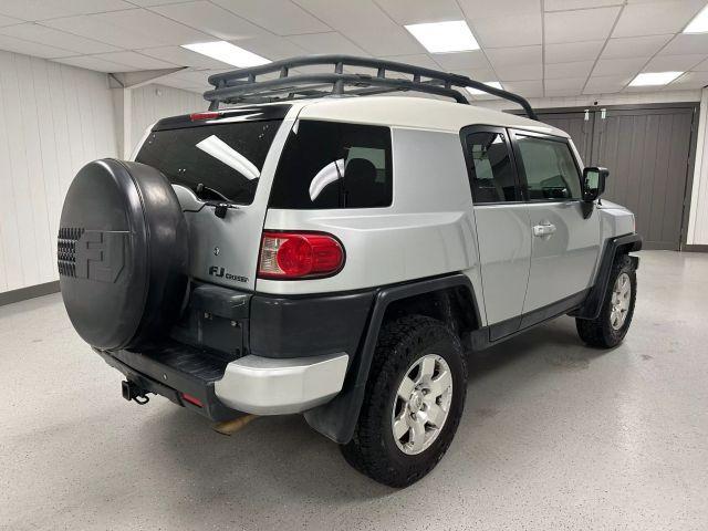 used 2007 Toyota FJ Cruiser car, priced at $14,468
