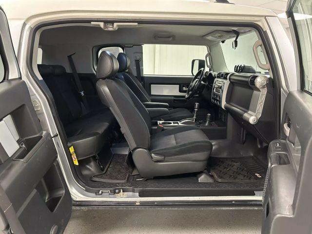 used 2007 Toyota FJ Cruiser car, priced at $14,468