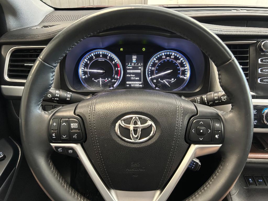 used 2016 Toyota Highlander car, priced at $20,995