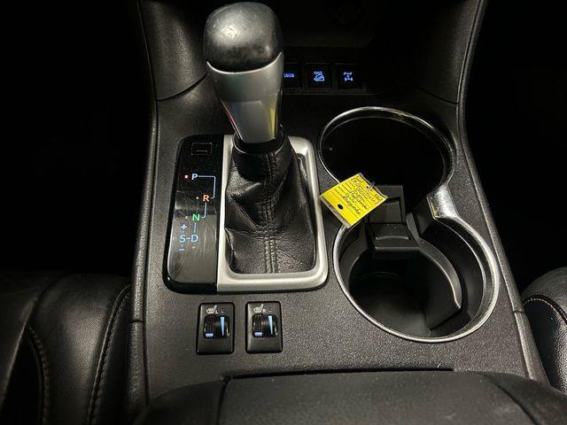 used 2016 Toyota Highlander car, priced at $20,995