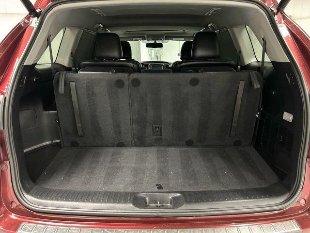 used 2016 Toyota Highlander car, priced at $20,642