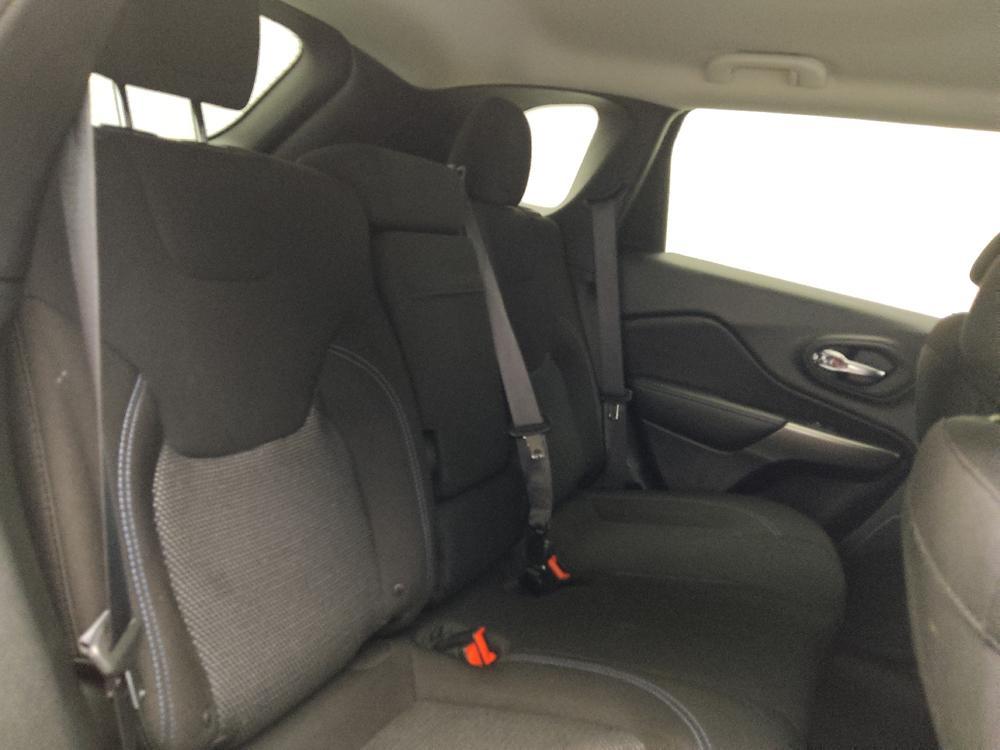used 2019 Jeep Cherokee car, priced at $16,595