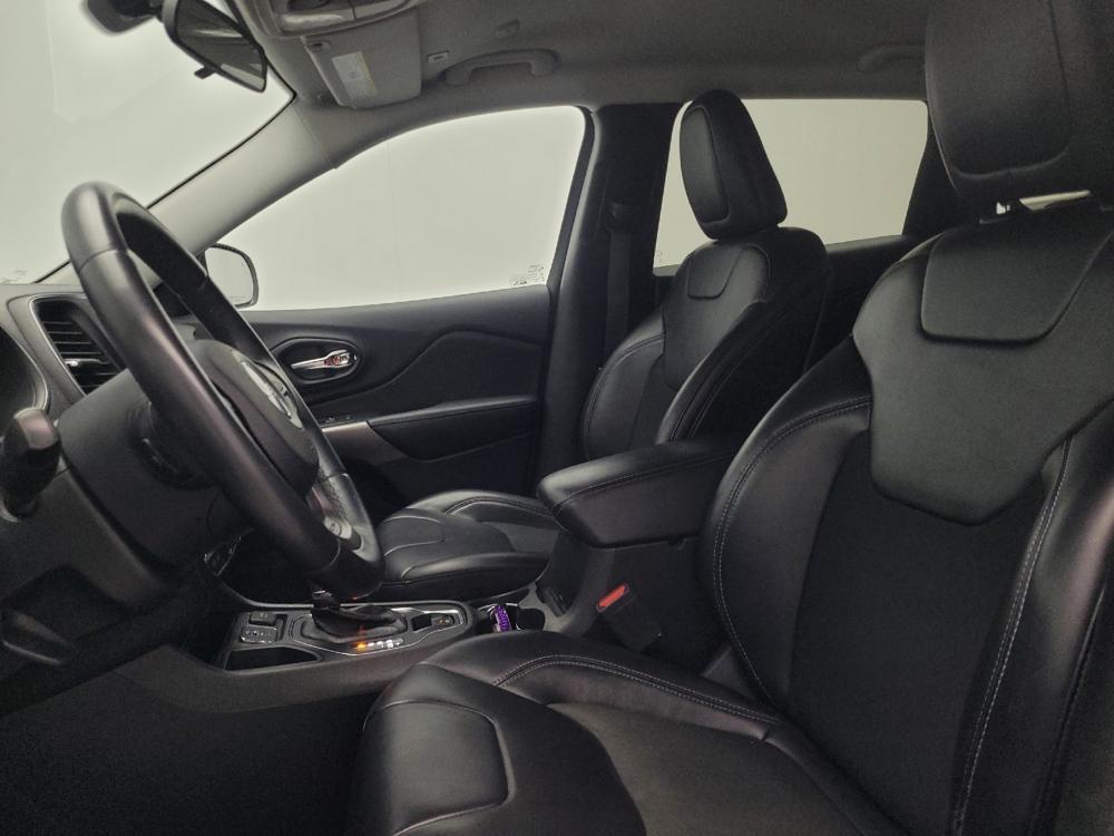 used 2019 Jeep Cherokee car, priced at $16,395