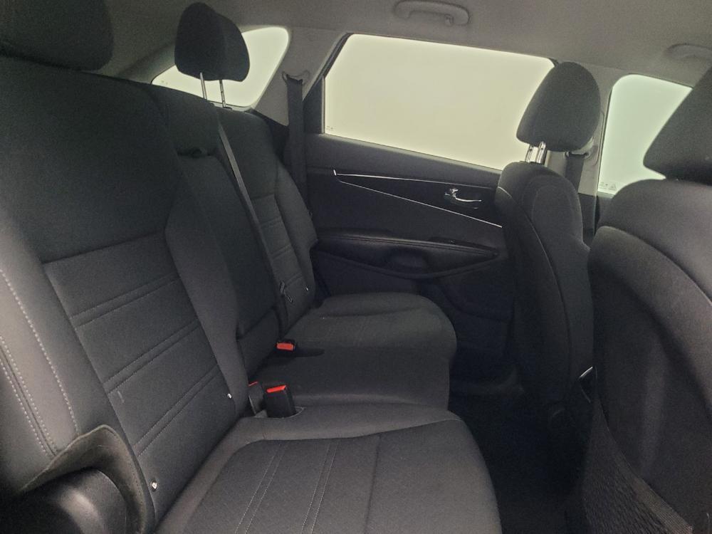 used 2020 Kia Sorento car, priced at $16,295