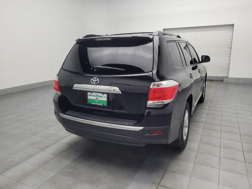 used 2013 Toyota Highlander car, priced at $16,895
