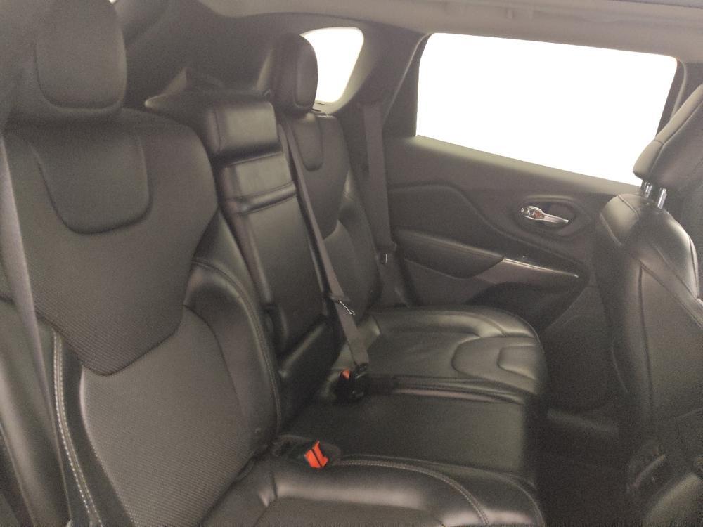 used 2019 Jeep Cherokee car, priced at $16,695