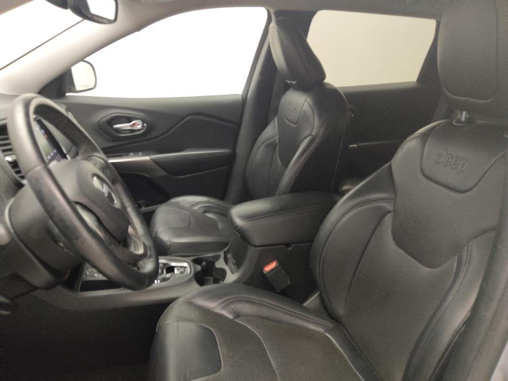 used 2019 Jeep Cherokee car, priced at $16,695