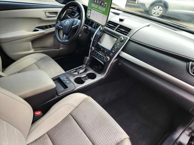 used 2015 Toyota Camry Hybrid car, priced at $16,995