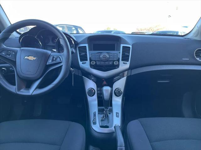 used 2015 Chevrolet Cruze car, priced at $10,995