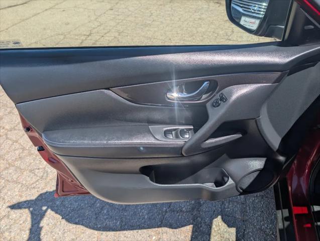 used 2019 Nissan Rogue car, priced at $18,995