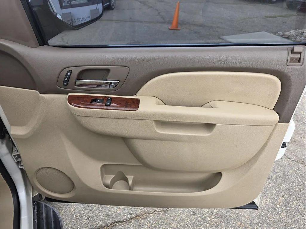 used 2011 Chevrolet Avalanche car, priced at $12,995