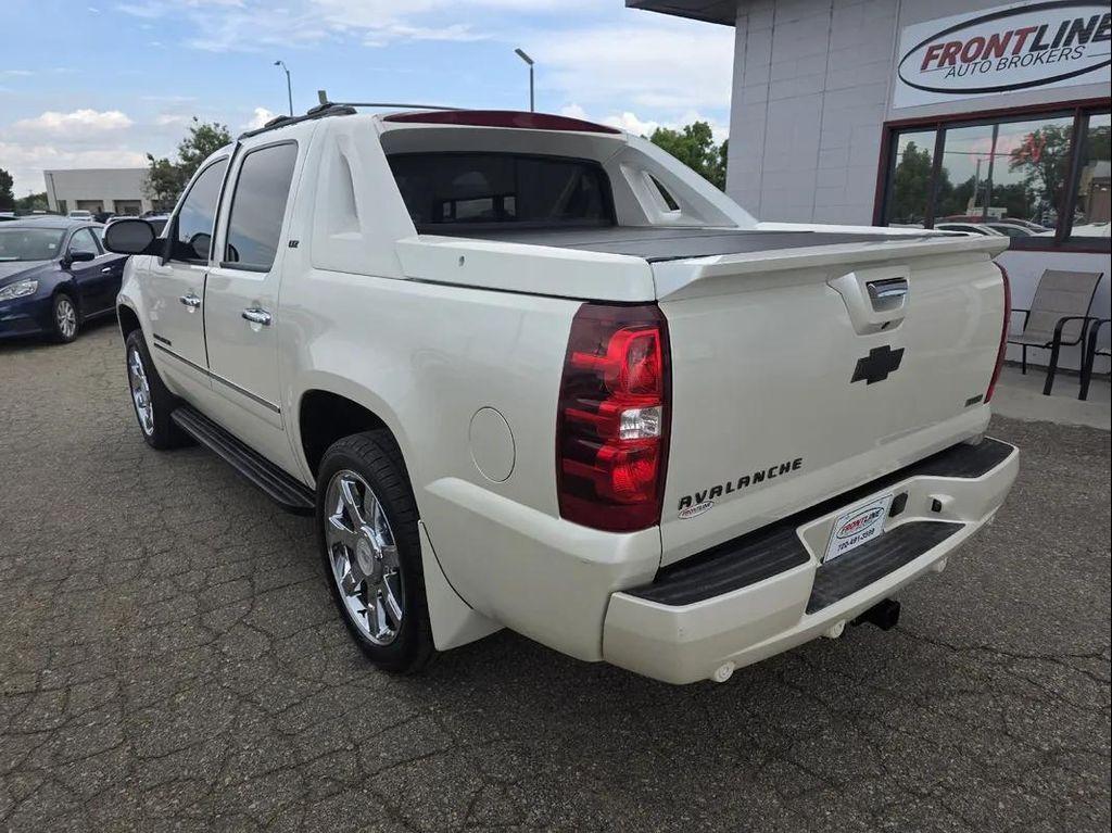 used 2011 Chevrolet Avalanche car, priced at $12,995