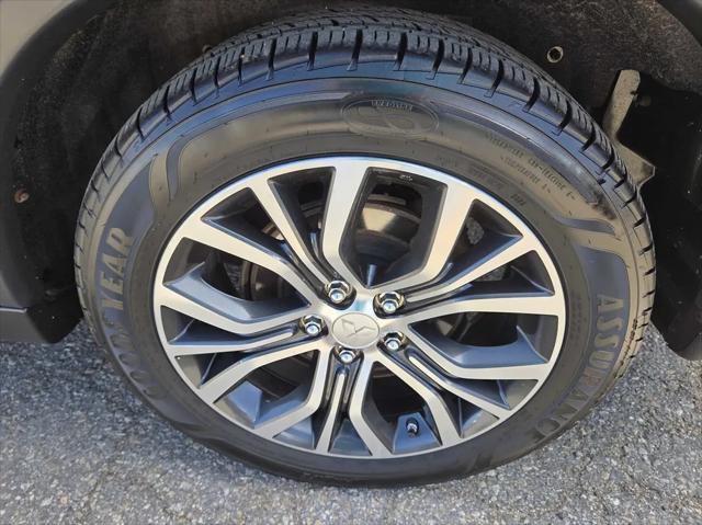 used 2016 Mitsubishi Outlander car, priced at $10,995