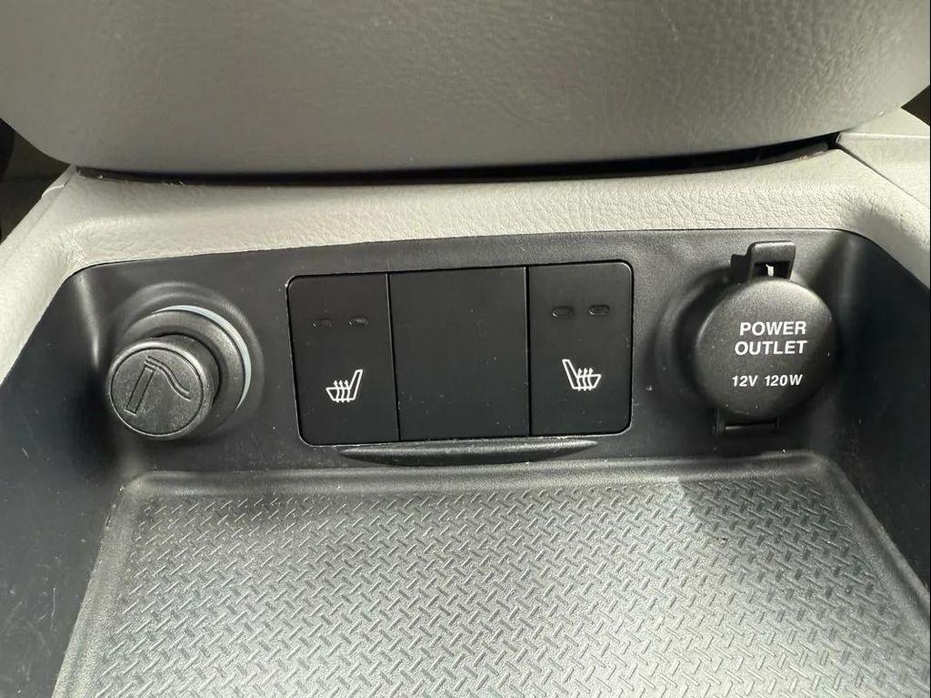 used 2007 Hyundai Santa Fe car, priced at $7,995