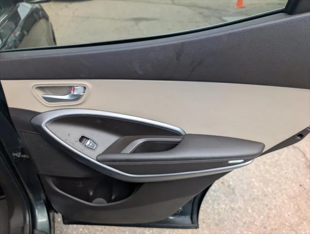 used 2013 Hyundai Santa Fe car, priced at $9,995