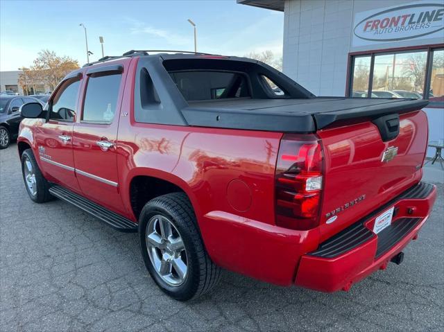 used 2011 Chevrolet Avalanche car, priced at $15,995