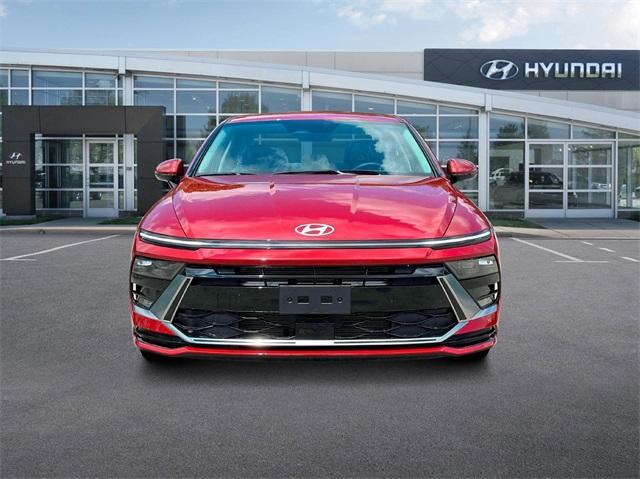 new 2024 Hyundai Sonata car, priced at $27,536