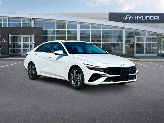 new 2024 Hyundai Elantra car, priced at $25,194