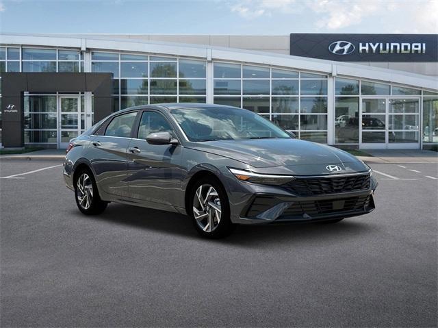 new 2024 Hyundai Elantra car, priced at $24,713