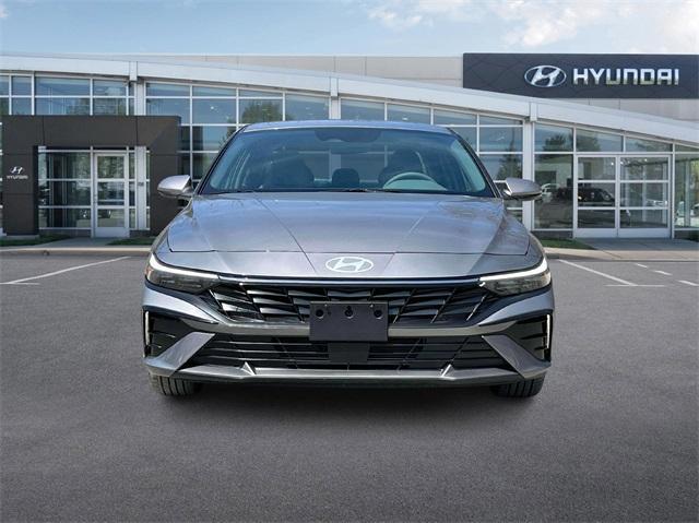 new 2024 Hyundai Elantra car, priced at $24,724