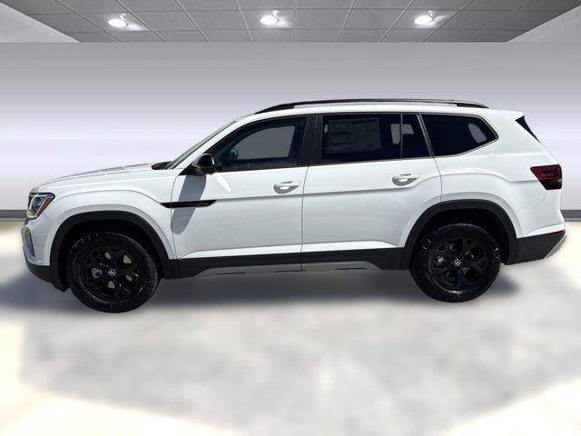 new 2025 Volkswagen Atlas car, priced at $45,092
