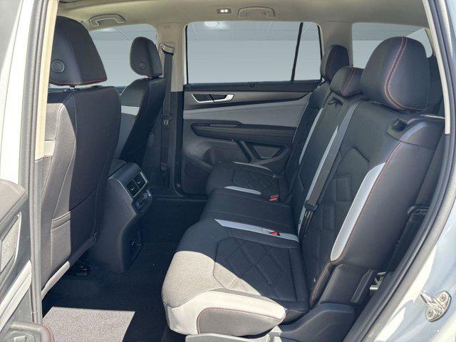 new 2025 Volkswagen Atlas car, priced at $45,092