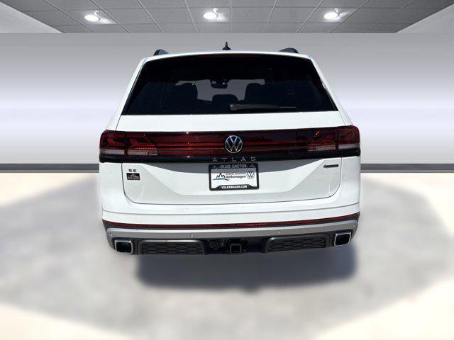 new 2025 Volkswagen Atlas car, priced at $45,092