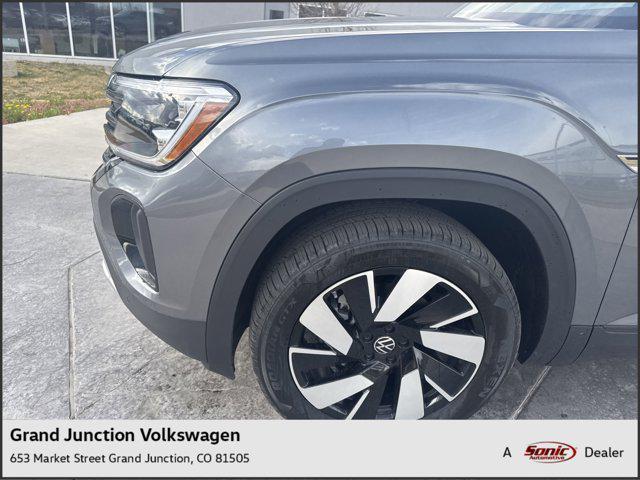 new 2025 Volkswagen Atlas Cross Sport car, priced at $45,311