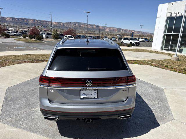 new 2025 Volkswagen Atlas car, priced at $49,651