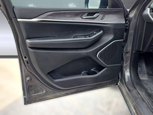 used 2022 Jeep Grand Cherokee L car, priced at $23,996