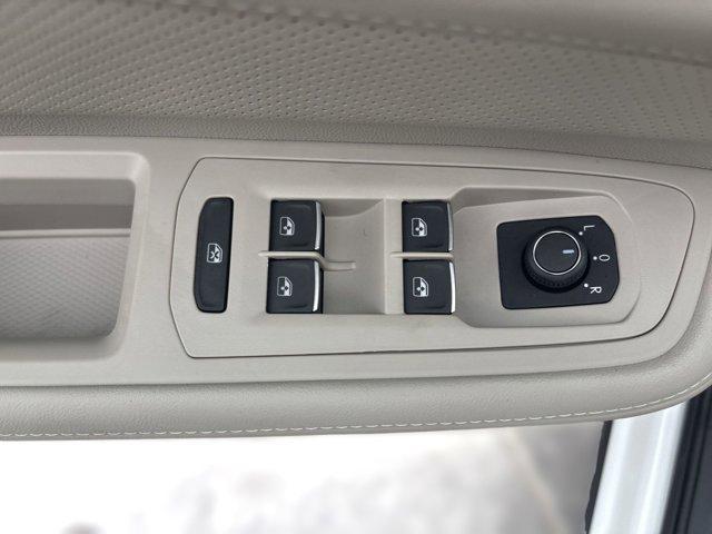 new 2025 Volkswagen Atlas car, priced at $43,522