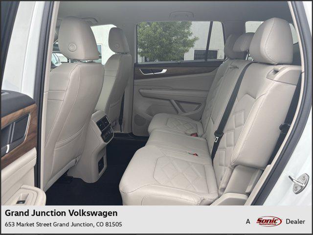 new 2025 Volkswagen Atlas car, priced at $47,050