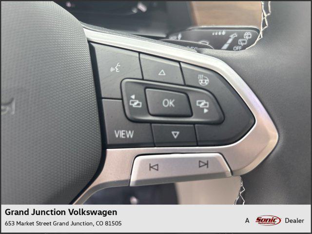 new 2025 Volkswagen Atlas car, priced at $47,050