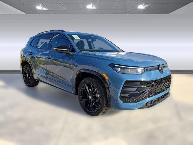 new 2025 Volkswagen Tiguan car, priced at $40,180