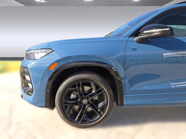 new 2025 Volkswagen Tiguan car, priced at $40,180