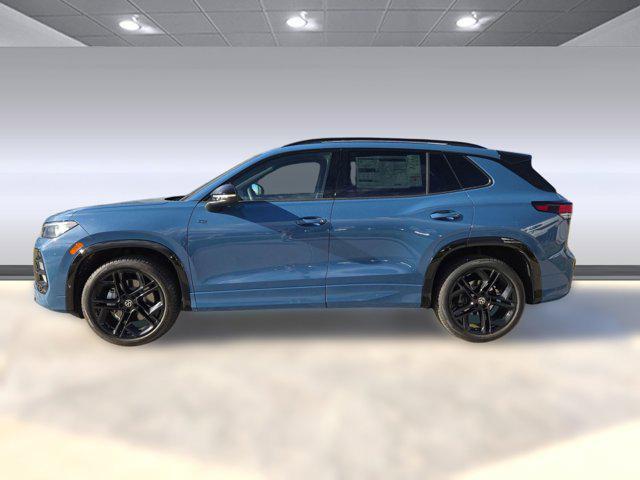 new 2025 Volkswagen Tiguan car, priced at $40,180