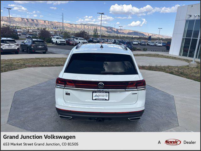 new 2025 Volkswagen Atlas car, priced at $45,111