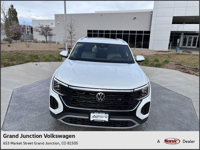 new 2025 Volkswagen Atlas Cross Sport car, priced at $48,801