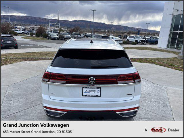 new 2025 Volkswagen Atlas Cross Sport car, priced at $48,801